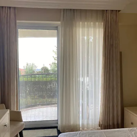 Villa Goldcity